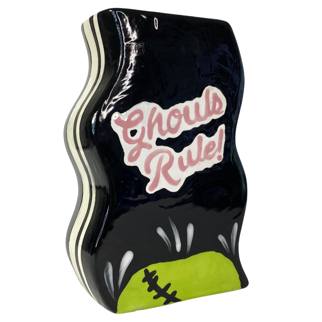 📚🧁 Squiggle Vase