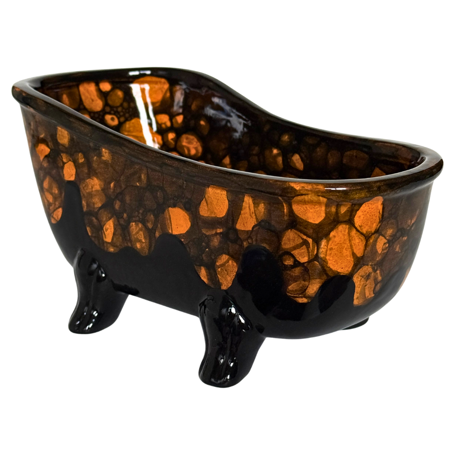 👻 Bathtub Planter